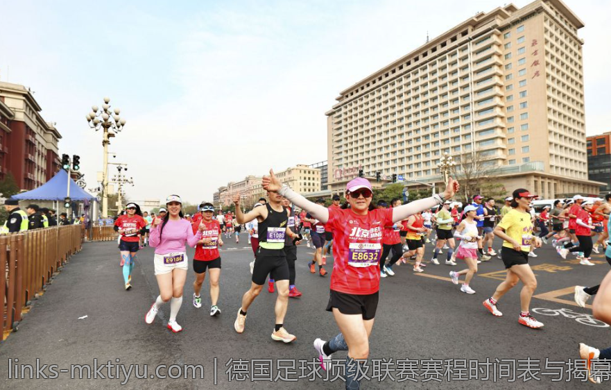 德国足球顶级联赛赛程时间表与揭幕战亮点展望